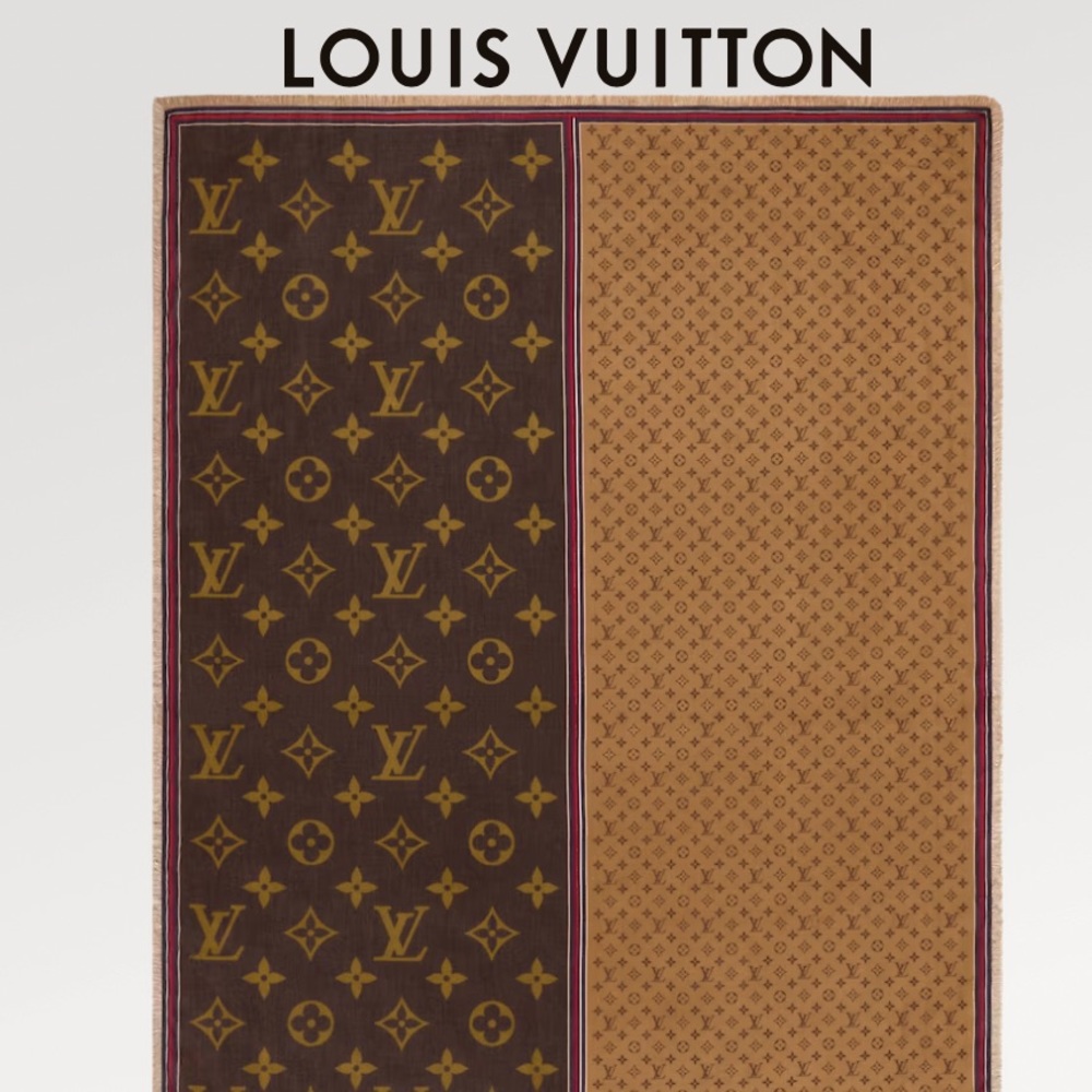 Authentic Louis Vuitton Monogram Bliss Stole. In great condition. Used once